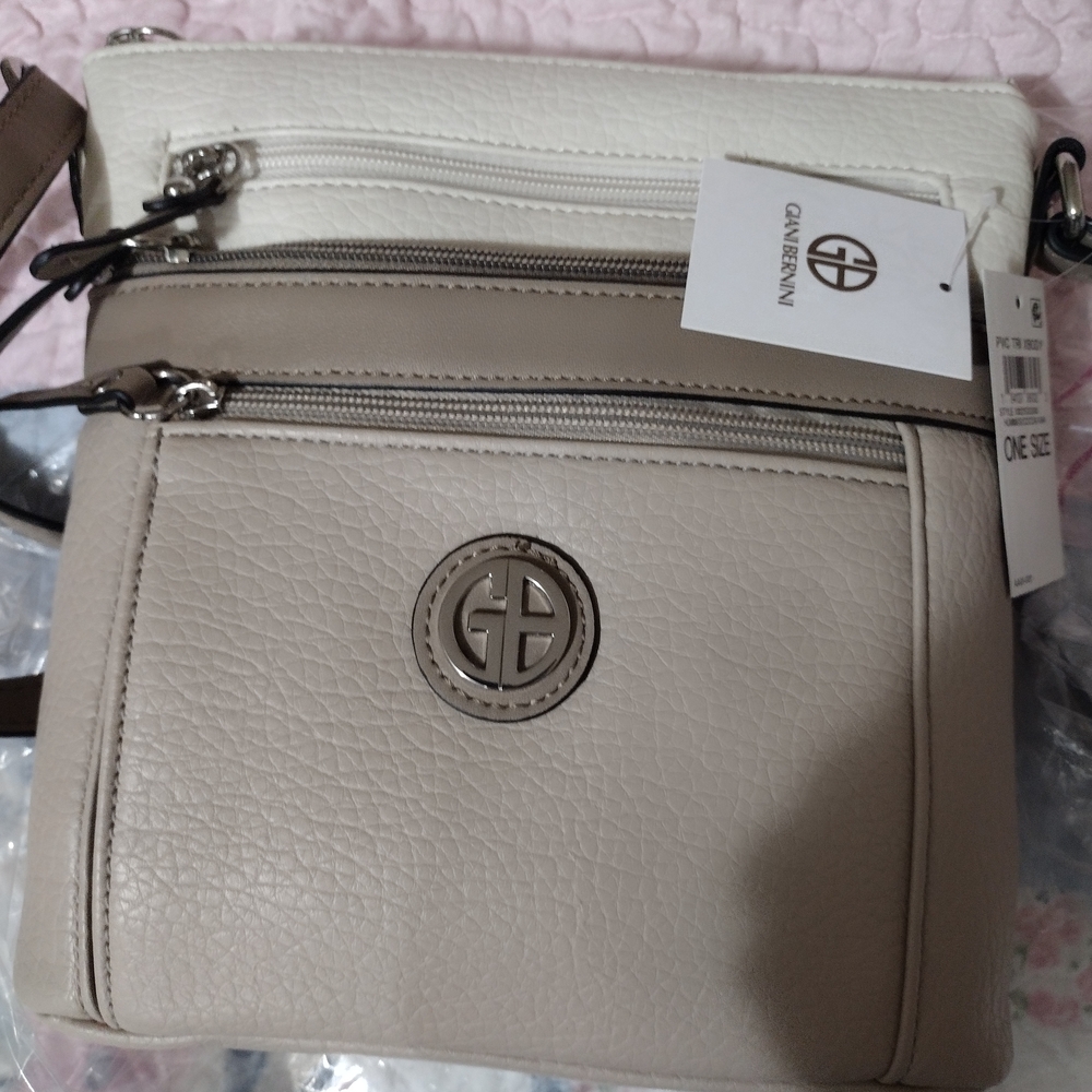 Giani Bernini Cream Pebbled Leather Crossbody Bag